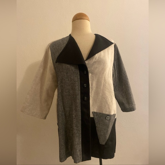 Norm Thompson Black and Cream Linen light weight jacket - Picture 1 of 7
